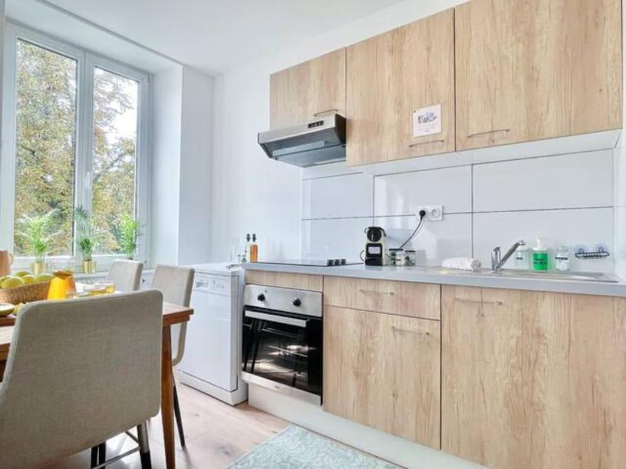1 Appartement 3P Ideal Famille Travail Renove Lumineux Parking Gratuit Miluza Zewnętrze zdjęcie